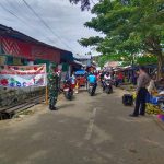 Cegah Covid, Sat Binmas Turun Jalan Disiplinkan Warga Pasar Baru