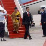 Presiden RI Jokowi  bersama Ibu Iriana Joko Widodo Kunker Di Sulsel Akan Uji Coba Kereta Api Dan Ke Pasar